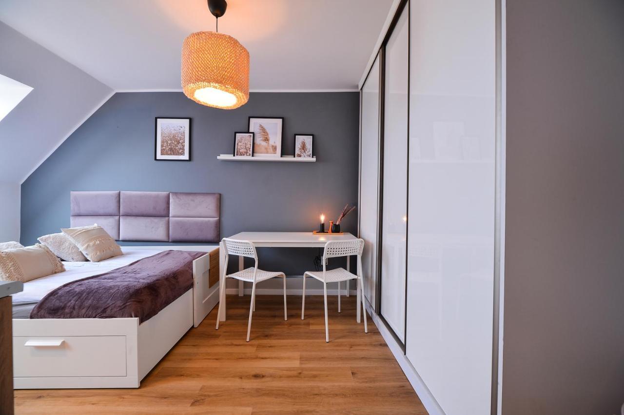Citystay Brzezno Studio 3 Min Do Plazy グダニスク エクステリア 写真