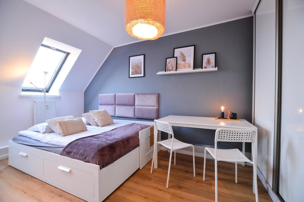 Citystay Brzezno Studio 3 Min Do Plazy グダニスク エクステリア 写真
